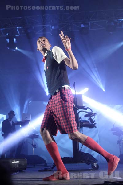 STROMAE - 2011-06-25 - PARIS - Hippodrome de Longchamp - 